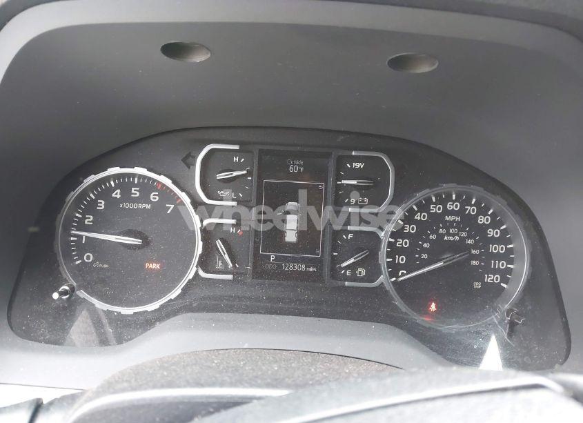 Photo 7 of 2018 Toyota Tundra SR5 5.7L V8 (VIN 5TFEY5F10JX242470)