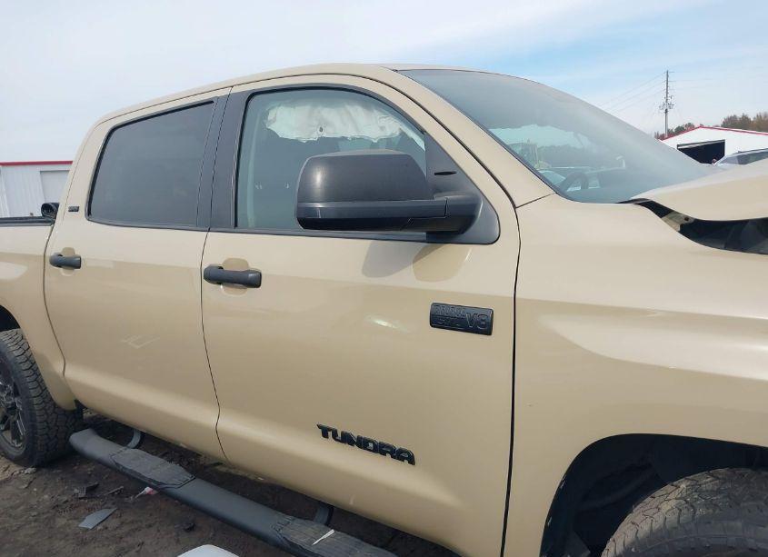 Photo 13 of 2020 Toyota Tundra SR5 (VIN 5TFEY5F10LX256517)