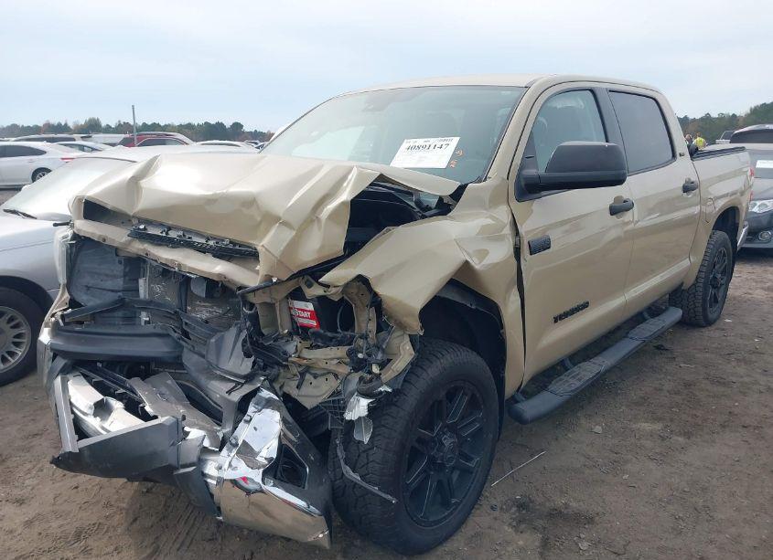 Photo 2 of 2020 Toyota Tundra SR5 (VIN 5TFEY5F10LX256517)