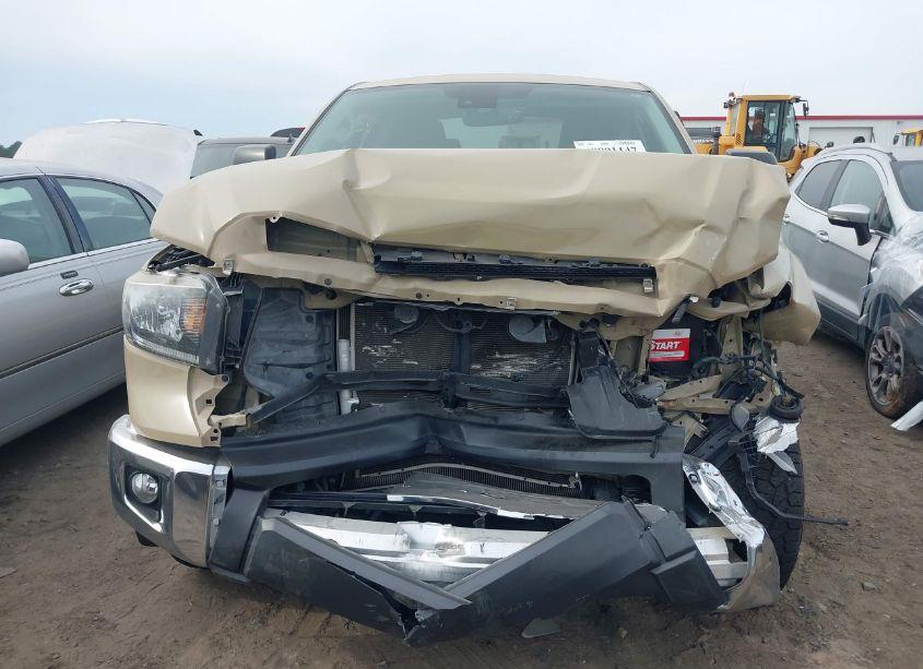 Photo 6 of 2020 Toyota Tundra SR5 (VIN 5TFEY5F10LX256517)