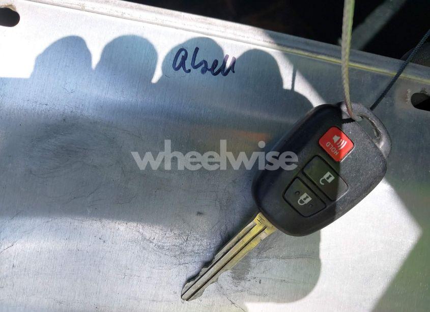 Photo 11 of 2020 Toyota Tundra SR5 (VIN 5TFEY5F10LX268733)