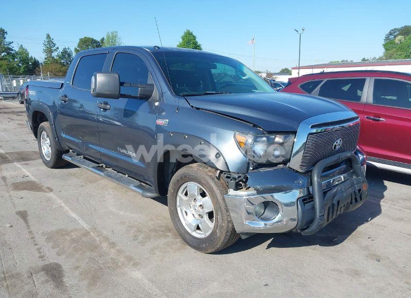 2010 Toyota Tundra GRADE 5.7L V8 (VIN 5TFEY5F11AX097360) main photo