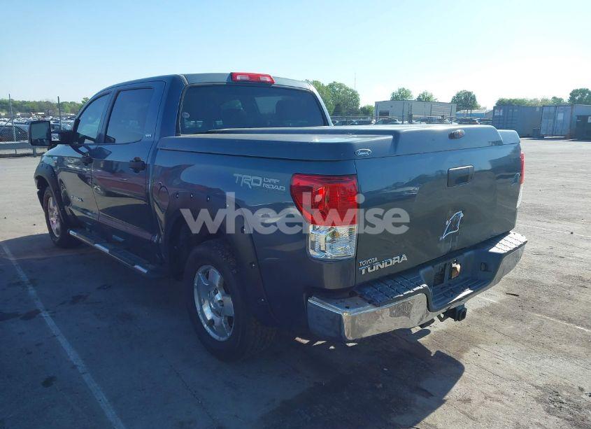 Photo 3 of 2010 Toyota Tundra GRADE 5.7L V8 (VIN 5TFEY5F11AX097360)