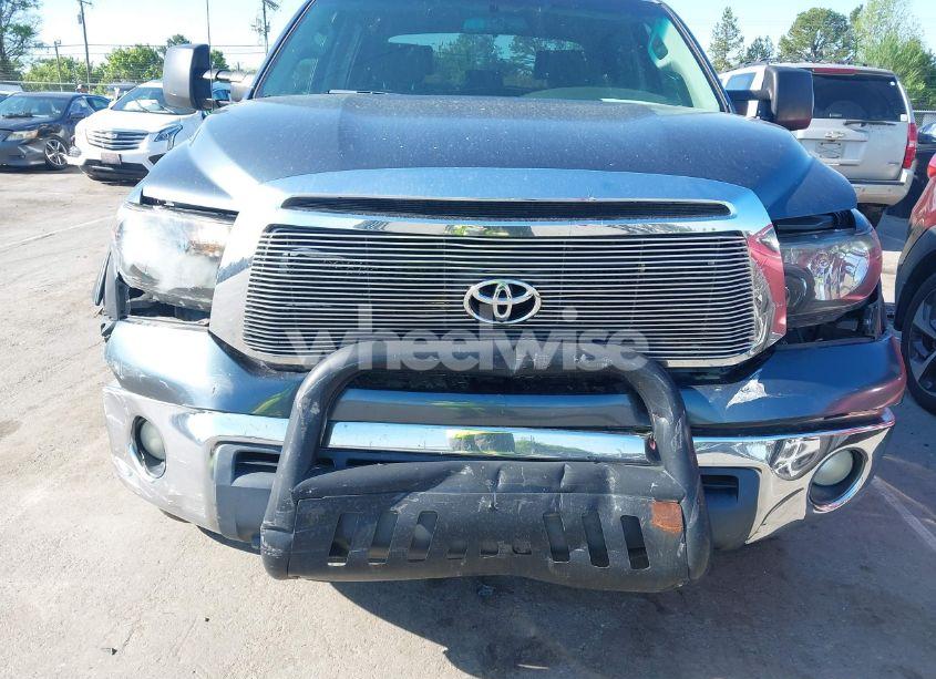 Photo 6 of 2010 Toyota Tundra GRADE 5.7L V8 (VIN 5TFEY5F11AX097360)