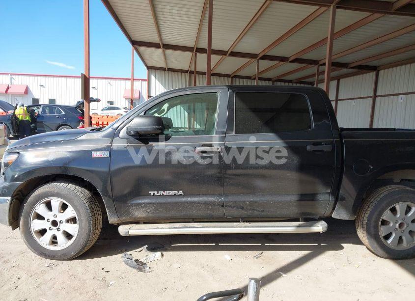 Photo 14 of 2011 Toyota Tundra GRADE 5.7L V8 (VIN 5TFEY5F11BX111324)