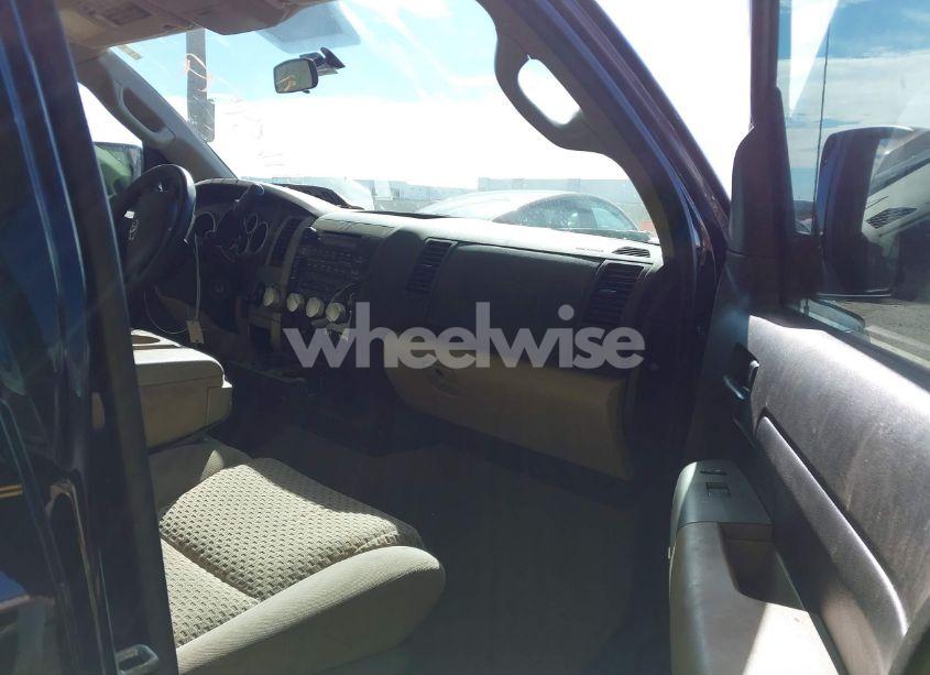 Photo 5 of 2011 Toyota Tundra GRADE 5.7L V8 (VIN 5TFEY5F11BX111324)