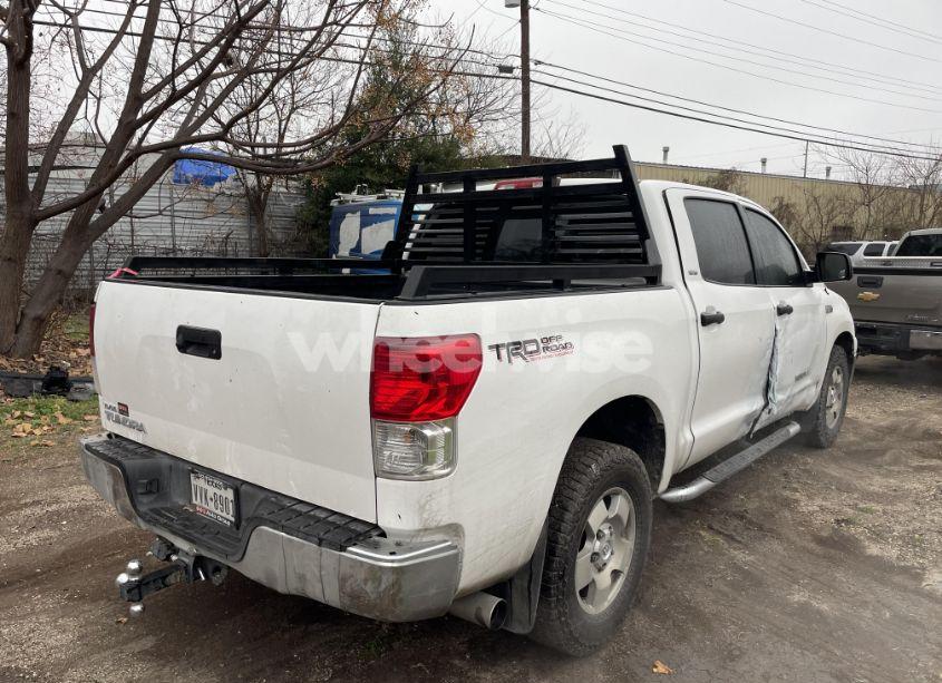 Photo 4 of 2012 Toyota Tundra GRADE 5.7L V8 (VIN 5TFEY5F11CX120560)