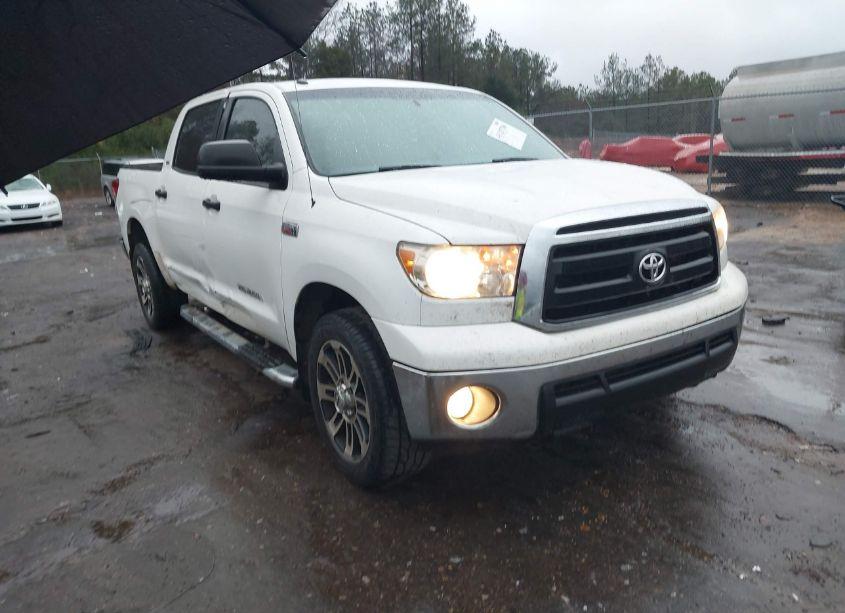 2013 Toyota Tundra GRADE 5.7L V8 (VIN 5TFEY5F11DX139983) main photo