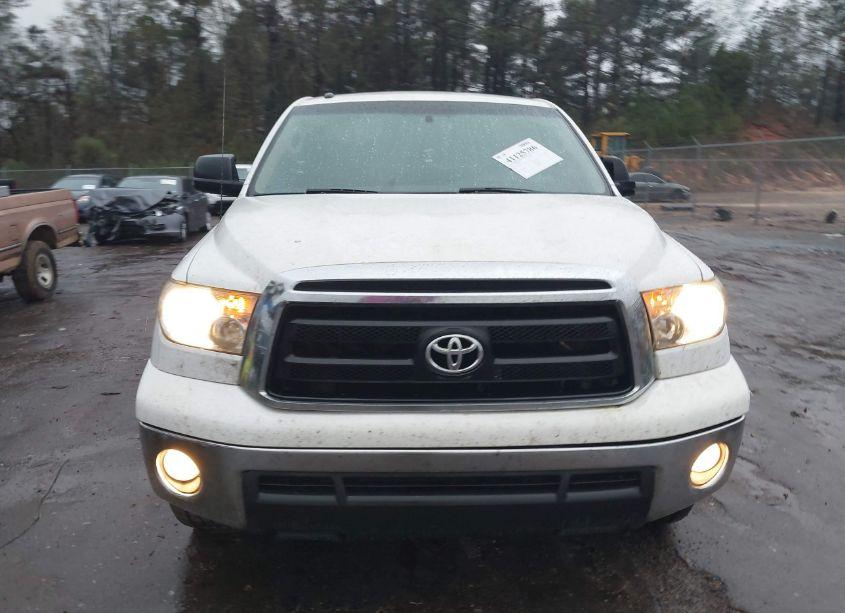 Photo 12 of 2013 Toyota Tundra GRADE 5.7L V8 (VIN 5TFEY5F11DX139983)
