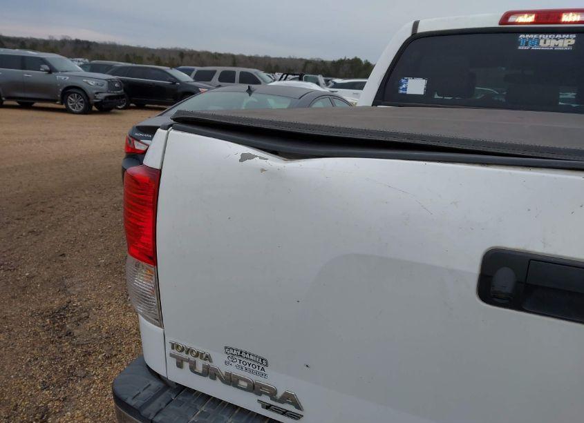 Photo 17 of 2013 Toyota Tundra GRADE 5.7L V8 (VIN 5TFEY5F11DX139983)