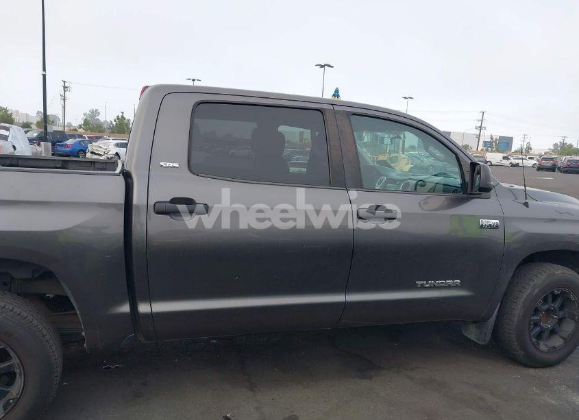 Photo 14 of 2014 Toyota Tundra SR5 5.7L V8 (VIN 5TFEY5F11EX163069)