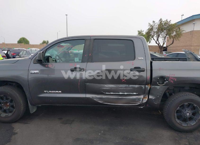 Photo 15 of 2014 Toyota Tundra SR5 5.7L V8 (VIN 5TFEY5F11EX163069)
