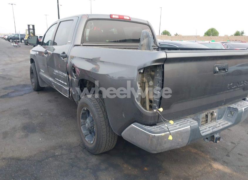 Photo 3 of 2014 Toyota Tundra SR5 5.7L V8 (VIN 5TFEY5F11EX163069)
