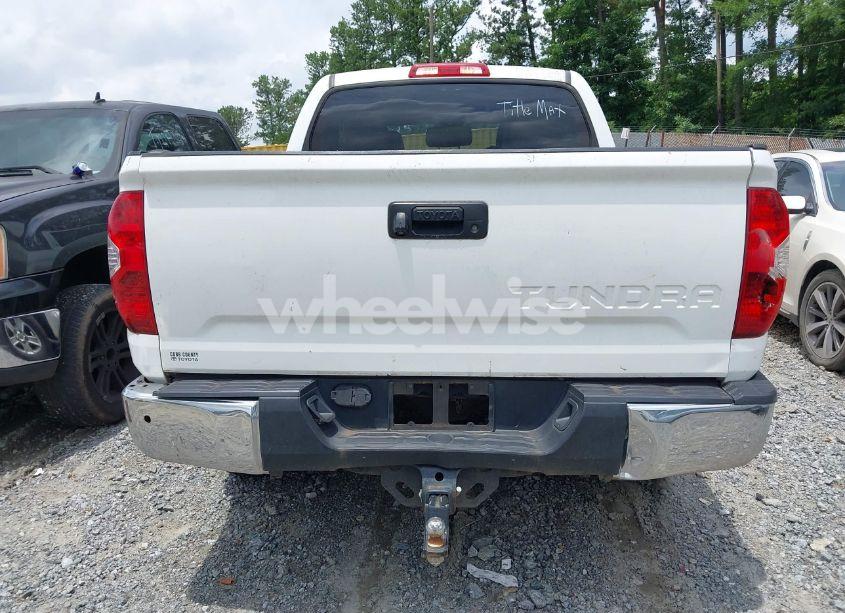 Photo 16 of 2014 Toyota Tundra SR5 5.7L V8 (VIN 5TFEY5F11EX163752)