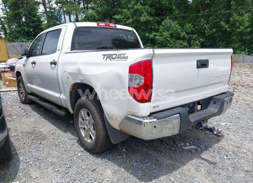 Photo 3 of 2014 Toyota Tundra SR5 5.7L V8 (VIN 5TFEY5F11EX163752)