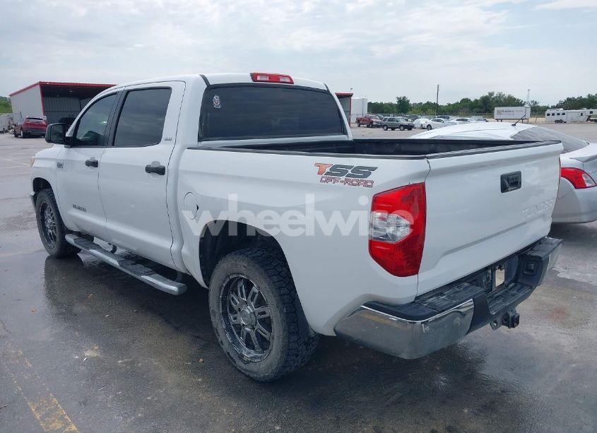 Photo 3 of 2015 Toyota Tundra SR5 5.7L V8 (VIN 5TFEY5F11FX176387)