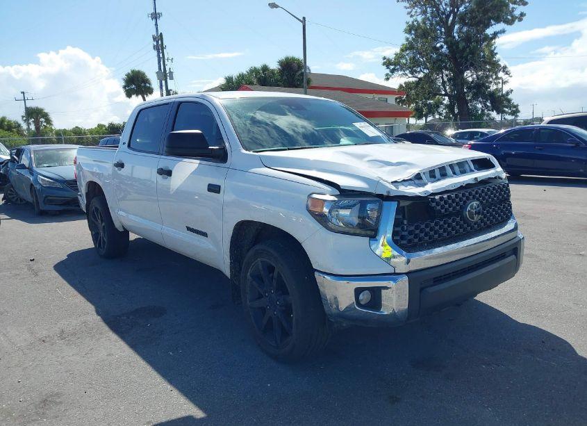 2021 Toyota Tundra SR5 (VIN 5TFEY5F11MX282383) main photo