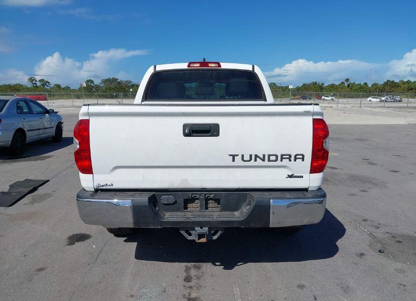 Photo 17 of 2021 Toyota Tundra SR5 (VIN 5TFEY5F11MX282383)
