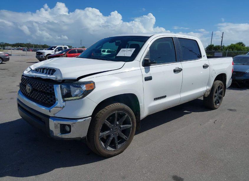 Photo 2 of 2021 Toyota Tundra SR5 (VIN 5TFEY5F11MX282383)