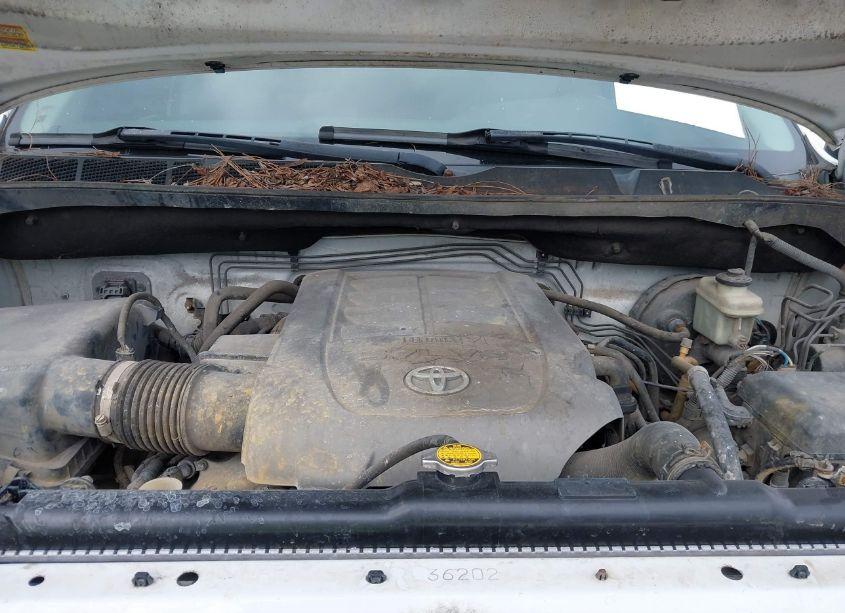 Photo 10 of 2010 Toyota Tundra GRADE 5.7L V8 (VIN 5TFEY5F12AX083418)