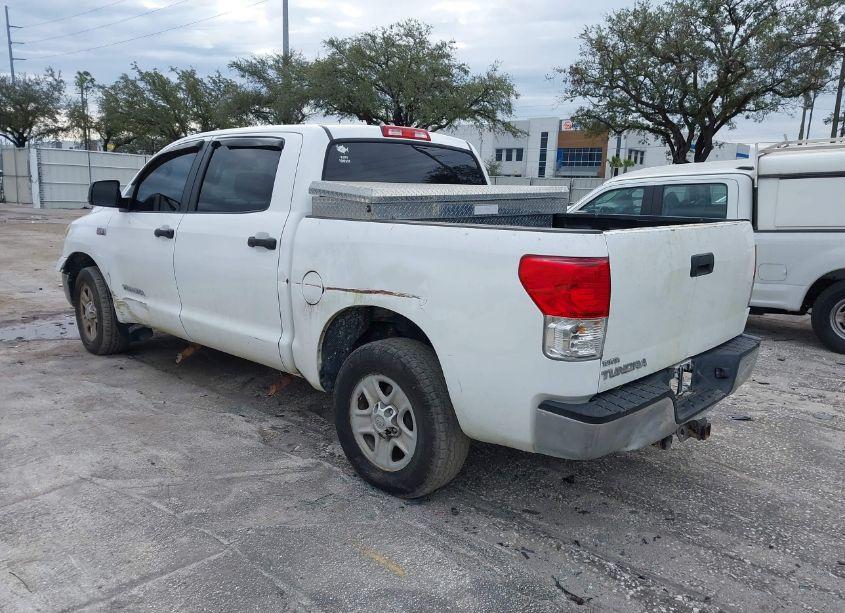 Photo 3 of 2010 Toyota Tundra GRADE 5.7L V8 (VIN 5TFEY5F12AX083418)