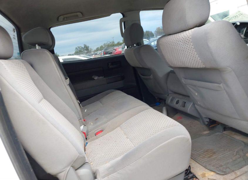 Photo 8 of 2010 Toyota Tundra GRADE 5.7L V8 (VIN 5TFEY5F12AX083418)