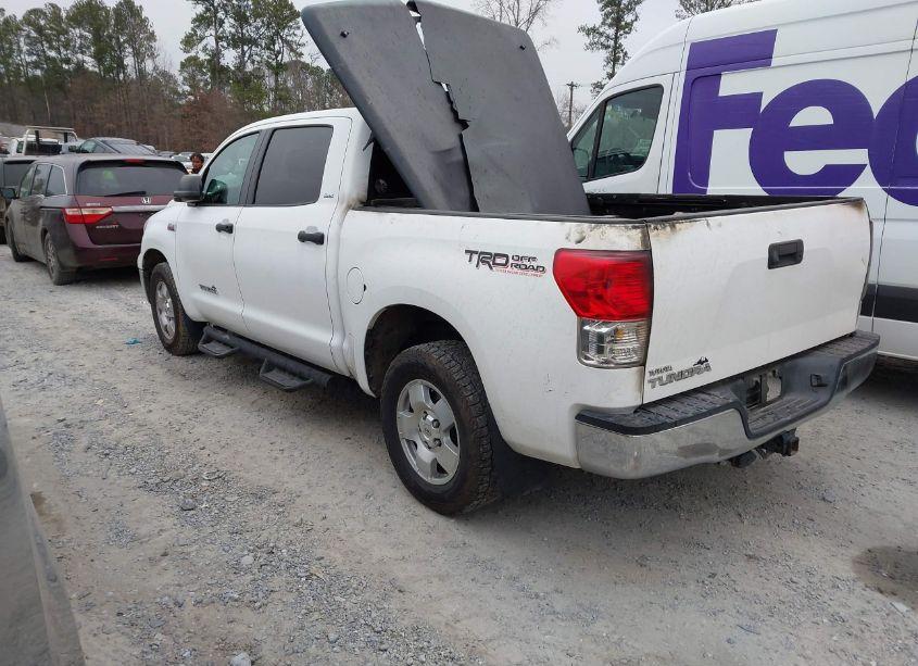 Photo 3 of 2010 Toyota Tundra CREWMAX SR5 (VIN 5TFEY5F12AX083712)