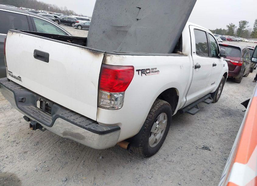 Photo 4 of 2010 Toyota Tundra CREWMAX SR5 (VIN 5TFEY5F12AX083712)