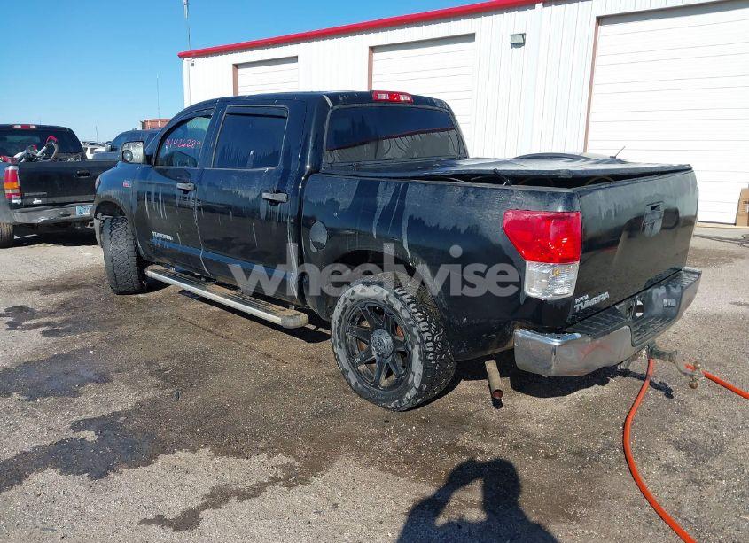 Photo 3 of 2011 Toyota Tundra GRADE 5.7L V8 (VIN 5TFEY5F12BX115107)