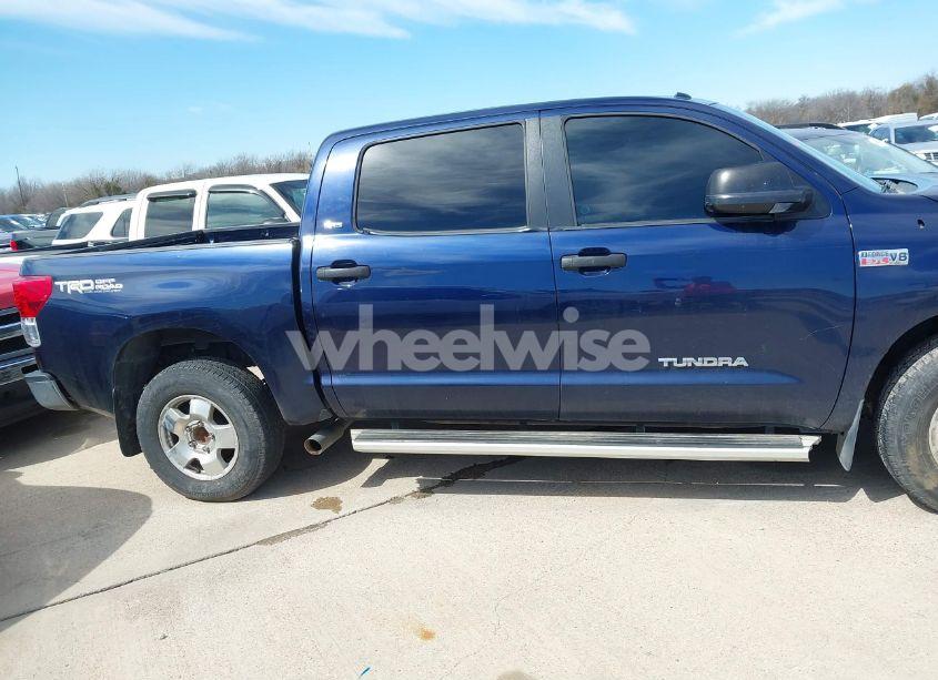 Photo 13 of 2012 Toyota Tundra GRADE 5.7L V8 (VIN 5TFEY5F12CX116775)