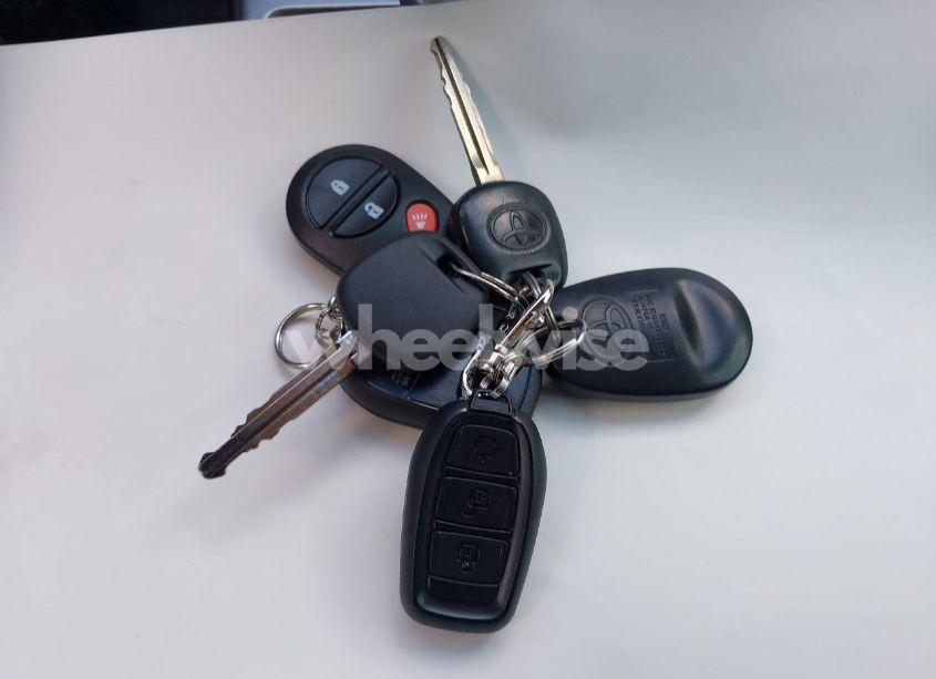 Photo 11 of 2014 Toyota Tundra SR5 5.7L V8 (VIN 5TFEY5F12EX167793)