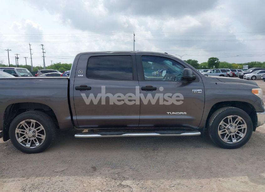 Photo 14 of 2015 Toyota Tundra SR5 5.7L V8 (VIN 5TFEY5F12FX174891)