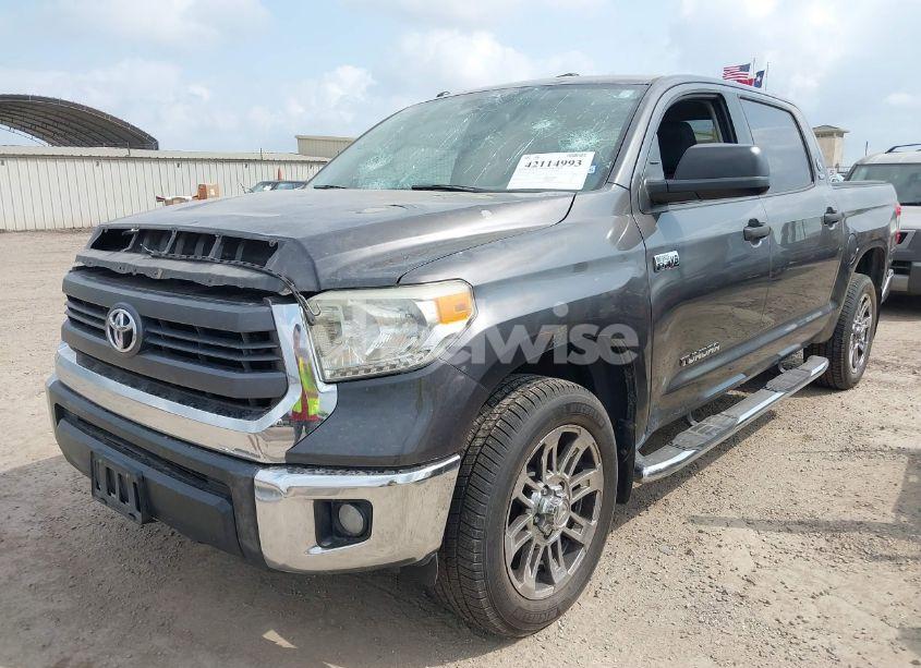 Photo 2 of 2015 Toyota Tundra SR5 5.7L V8 (VIN 5TFEY5F12FX174891)