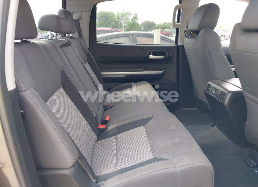 Photo 8 of 2015 Toyota Tundra SR5 5.7L V8 (VIN 5TFEY5F12FX174891)