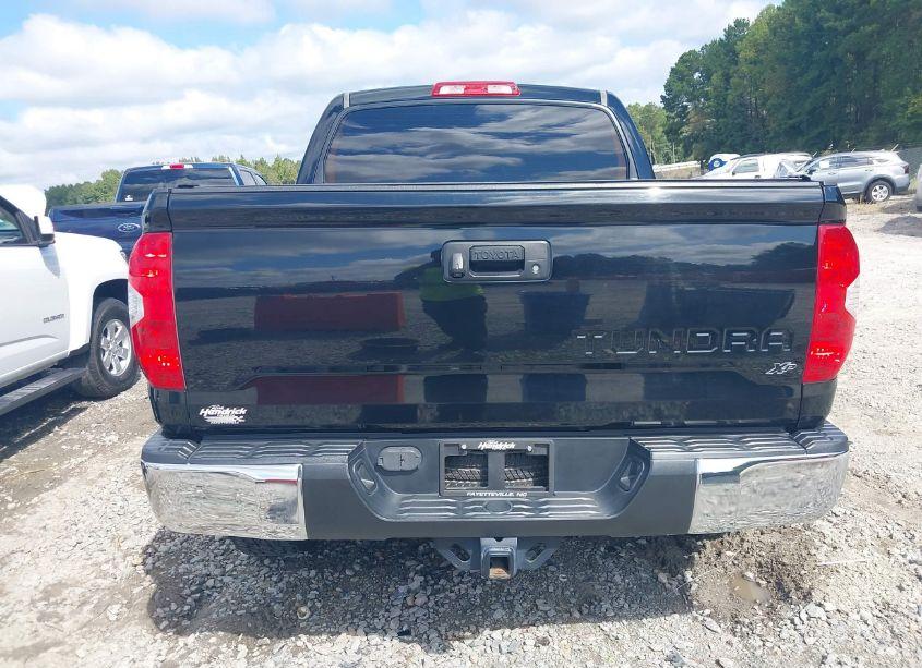 Photo 16 of 2015 Toyota Tundra SR5 5.7L V8 (VIN 5TFEY5F12FX185096)