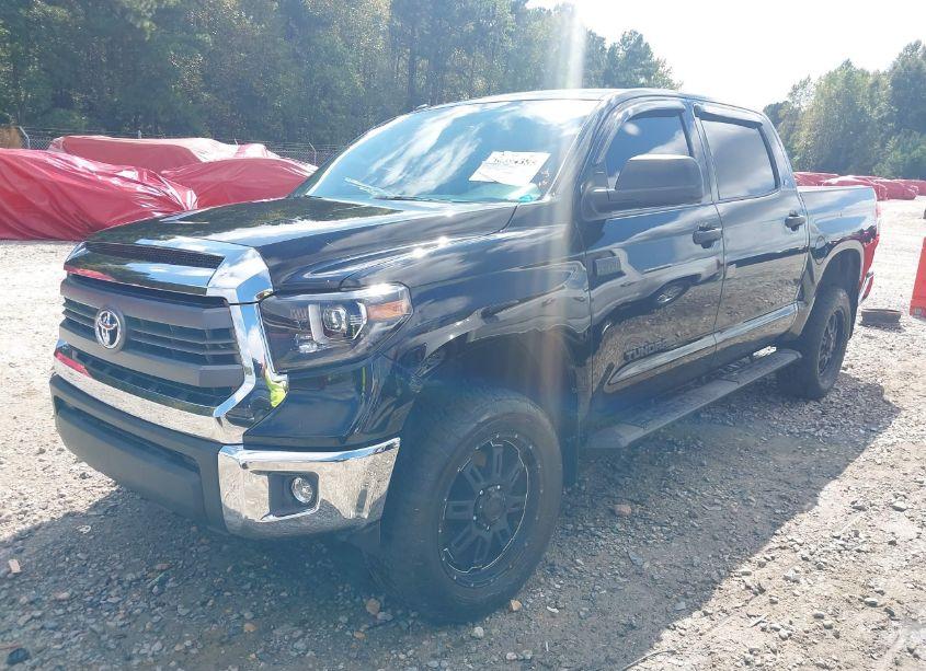 Photo 2 of 2015 Toyota Tundra SR5 5.7L V8 (VIN 5TFEY5F12FX185096)