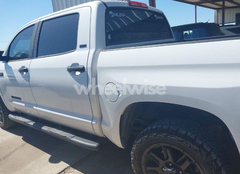 Photo 14 of 2021 Toyota Tundra SR5 (VIN 5TFEY5F12MX287950)