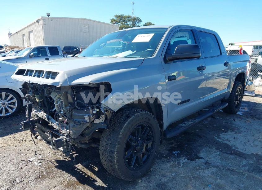 Photo 2 of 2021 Toyota Tundra SR5 (VIN 5TFEY5F12MX290170)