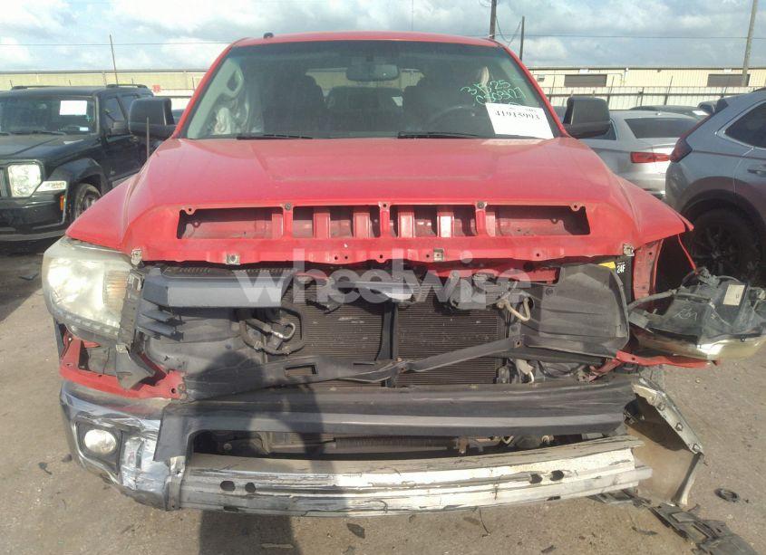 Photo 13 of 2014 Toyota Tundra SR5 5.7L V8 (VIN 5TFEY5F13EX153384)
