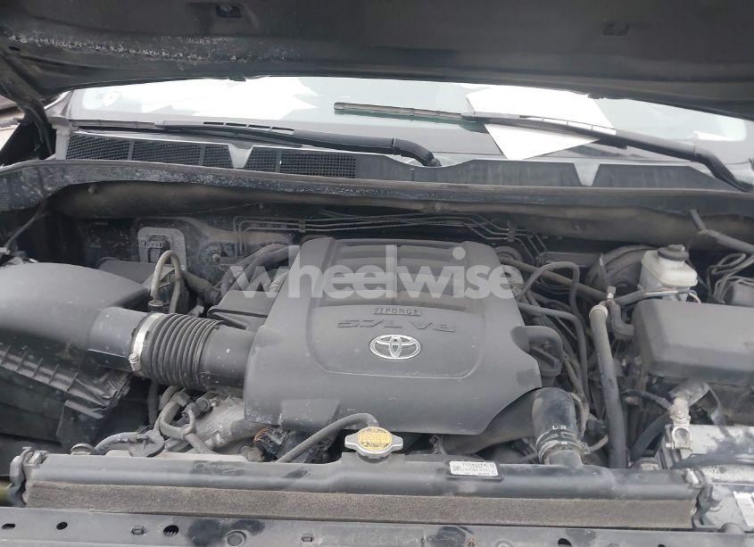 Photo 10 of 2015 Toyota Tundra SR5 5.7L V8 (VIN 5TFEY5F14FX189814)