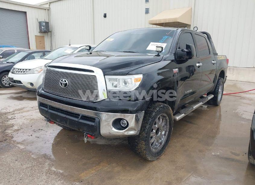Photo 2 of 2011 Toyota Tundra GRADE 5.7L V8 (VIN 5TFEY5F15BX111214)