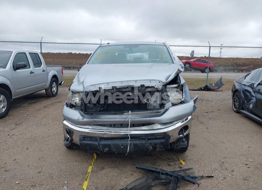 Photo 12 of 2013 Toyota Tundra GRADE 5.7L V8 (VIN 5TFEY5F15DX135175)