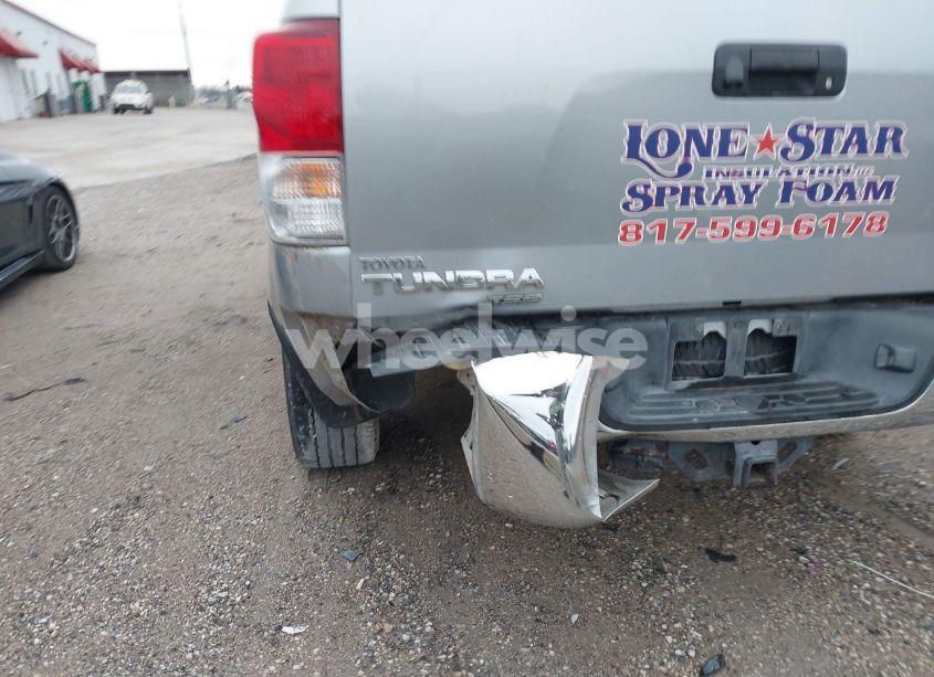 Photo 18 of 2013 Toyota Tundra GRADE 5.7L V8 (VIN 5TFEY5F15DX135175)