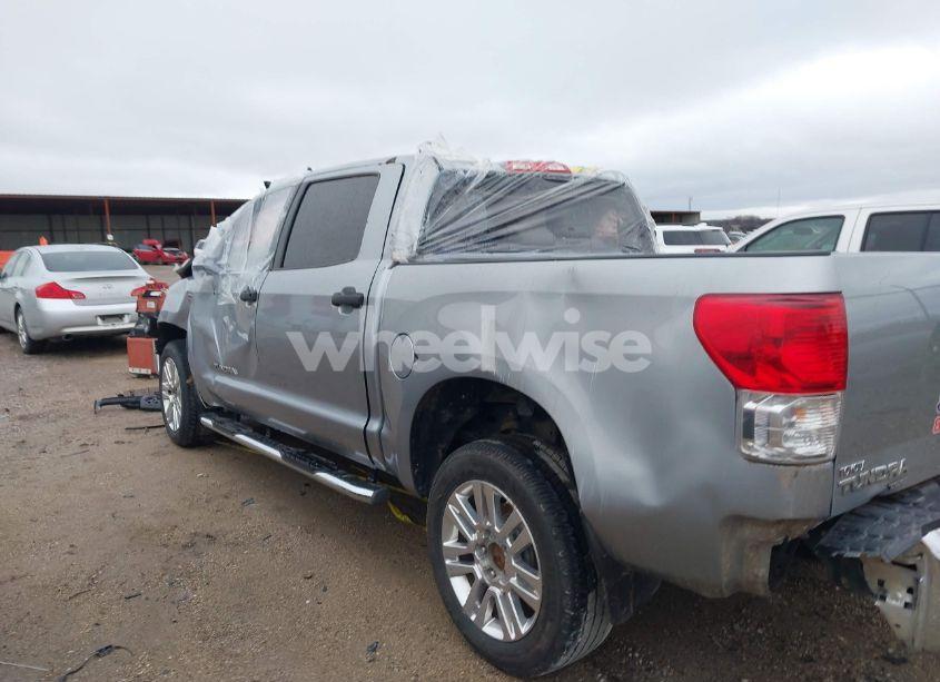 Photo 19 of 2013 Toyota Tundra GRADE 5.7L V8 (VIN 5TFEY5F15DX135175)