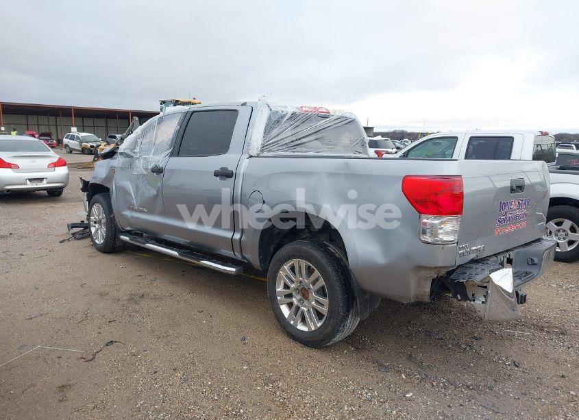 Photo 3 of 2013 Toyota Tundra GRADE 5.7L V8 (VIN 5TFEY5F15DX135175)