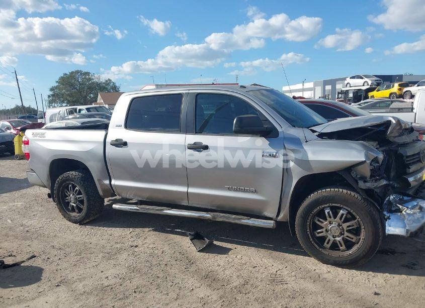Photo 12 of 2014 Toyota Tundra SR5 5.7L V8 (VIN 5TFEY5F15EX169148)