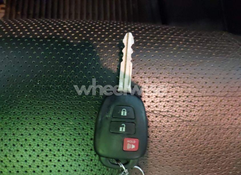 Photo 11 of 2019 Toyota Tundra SR5 5.7L V8 (VIN 5TFEY5F15KX253952)