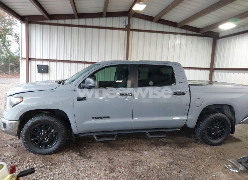 Photo 14 of 2019 Toyota Tundra SR5 5.7L V8 (VIN 5TFEY5F15KX253952)