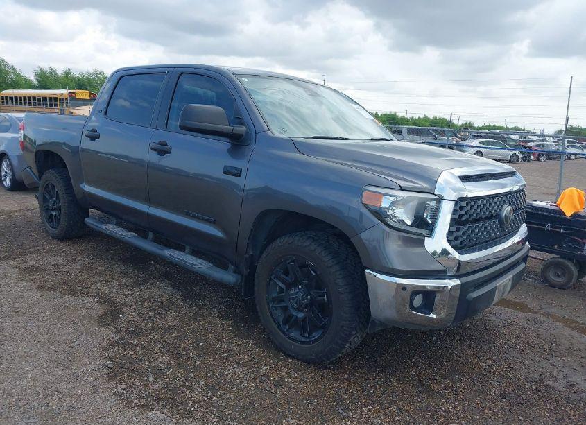 2021 Toyota Tundra SR5 (VIN 5TFEY5F15MX291216) main photo