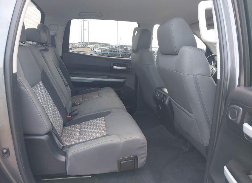 Photo 8 of 2021 Toyota Tundra SR5 (VIN 5TFEY5F15MX291216)